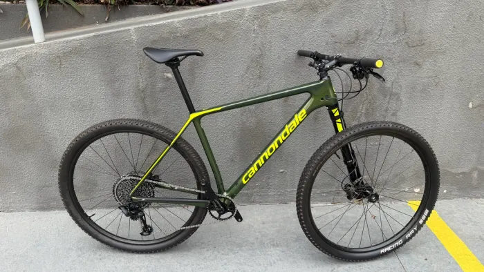Bike CANNONDALE CARBON FSi