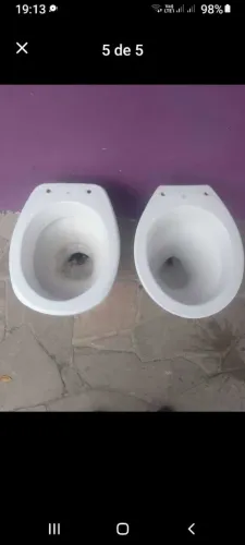 Vendo esses 2 vasos inteirinhos 100 reais cada um só buscar em Canoas não entrego