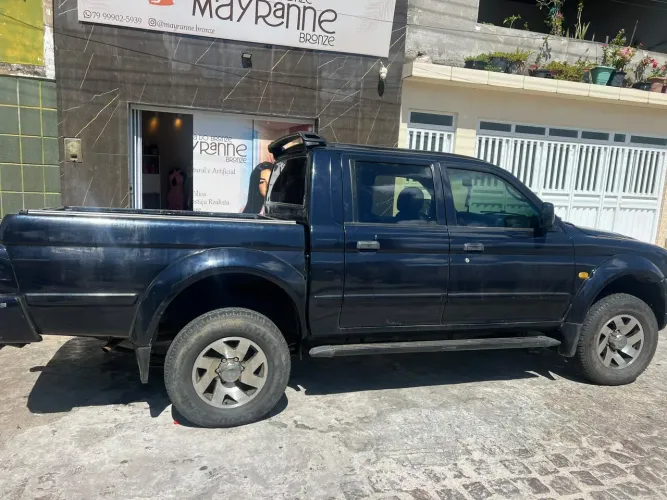 Mitsubishi L200 Sport HPE 2.5 4X4 CD DTI Dies. Mec. 2006