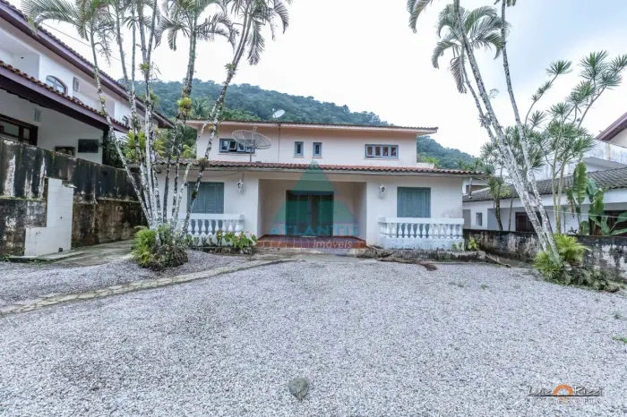 Casa com 6 quartos, Lagoinha - Condomínio Recanto da Lagoinha, Ubatuba - R$ 1.6 mi, Cod: 2