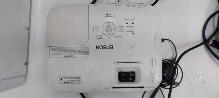 Projetor Epson PowerLite X14+ + Suporte de Teto + Cabo HDMI 5m