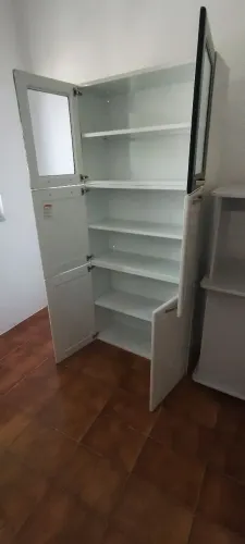 Armário Paneleiro e Fruteira.