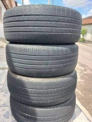 Pneus para carro