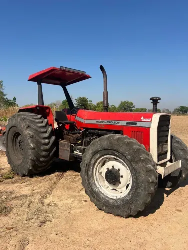 Trator Massey 296 4x4