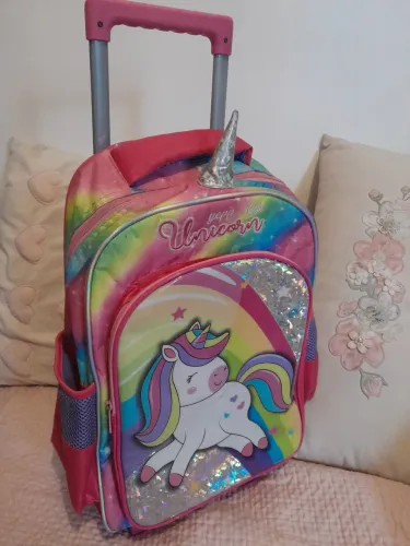 Mochila Rodinha unicórnio LINDA!