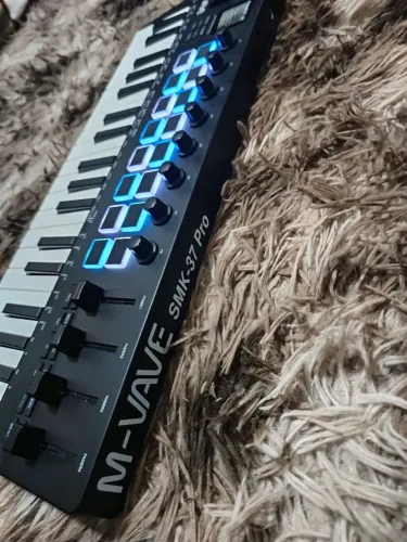 Controlador midi m vave Smk 32 pro
