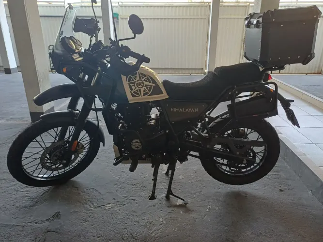 Himalayan 411 modelo 2023