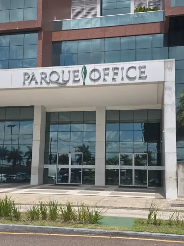 ALUGO SALA ED PARQUE OFICE REFORMADA