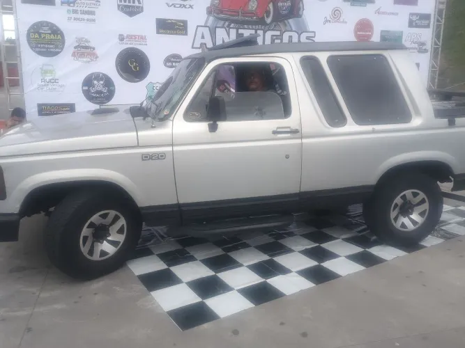 Chevrolet D-20 S / Luxe 3.9/4.0 Diesel 1991