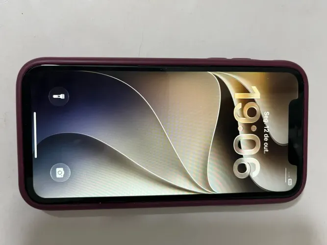 iPhone 11 64 gb branco