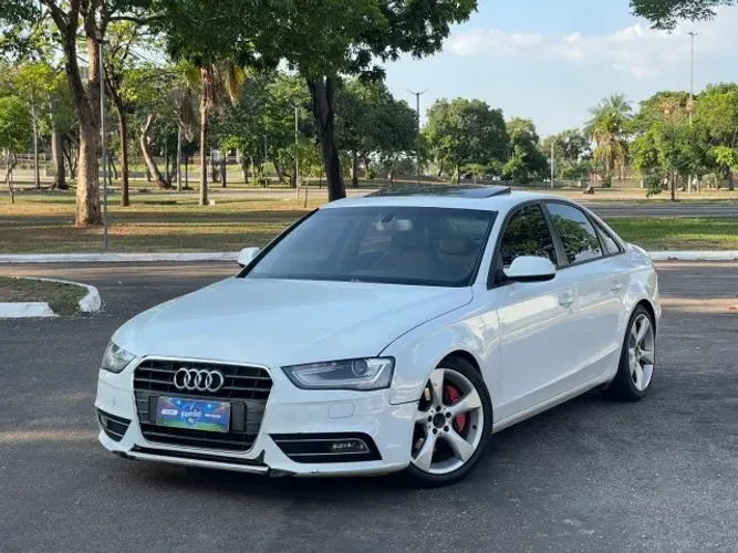 Audi A4 2.0 Avant 16V TFSI Quattro Stronic 2013