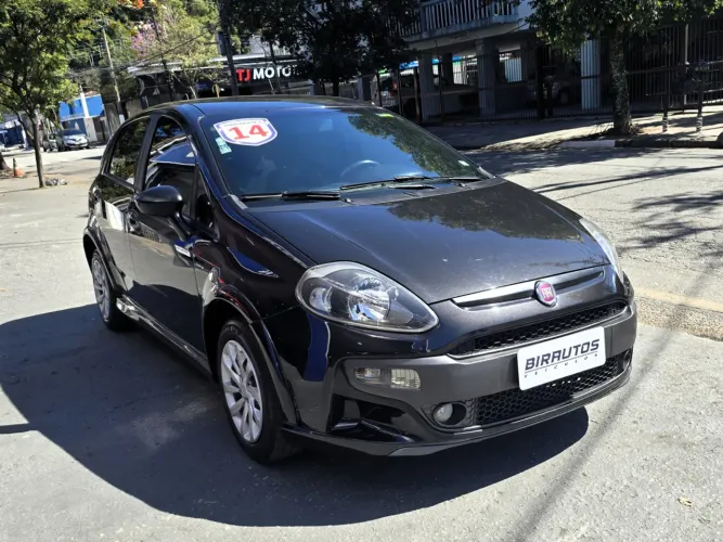 Fiat Punto Blackmotion Dual. 1.8 Flex 16V 5P 2014