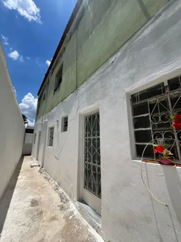 Oportunidade casa dois andares