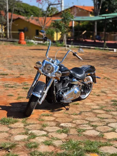 Harley Davidson Softail Deluxe 2020 9 mil km