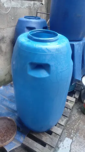 Galão 250 litros