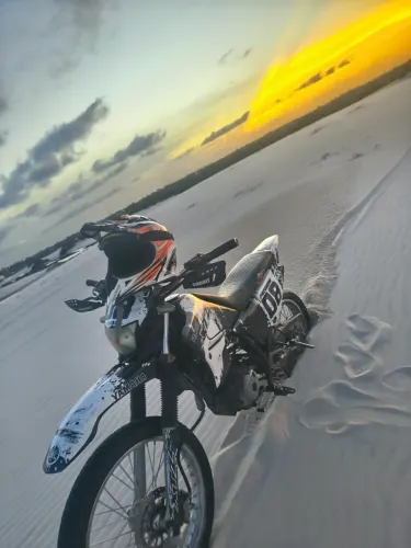 Moto XTZ 125 para trilha
