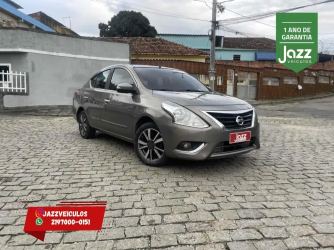 Nissan Versa SL 1.6 16V Flexstart 4P Aut. 2017