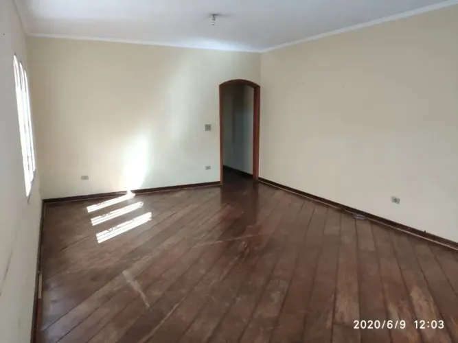 Casa à venda com 3 dormitórios e espaço gourmet no Jaguaré, São Paulo