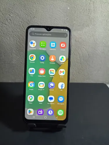 A03 core fucionando perfeitamente, apenas marcas de uso