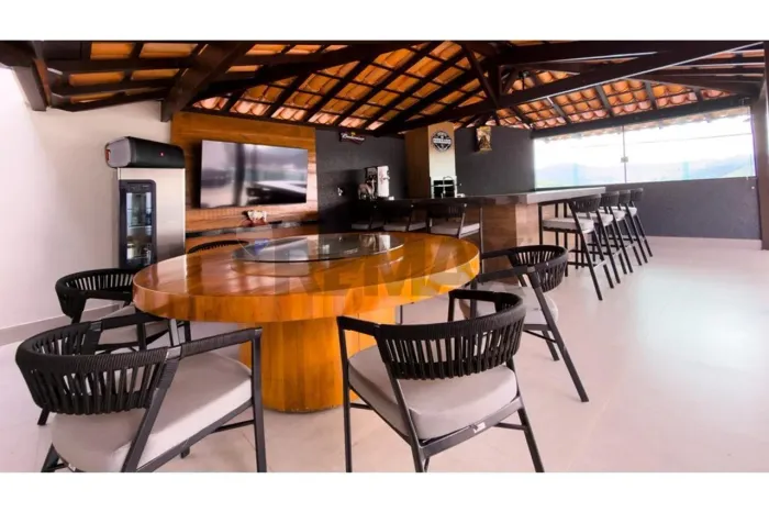 Casa em Capitólio: Luxo e Conforto 4 SUITES !