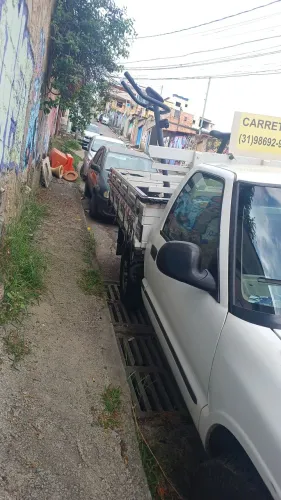 Faço carretos frete