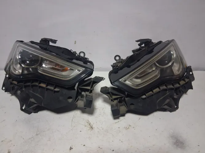 Par de farol audi A5 2015