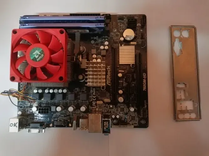 KIT ASROCK + FX 4300 - 3.8 GHZ + 8GB + ESPELHO - OFERTA RELÂMPAGO