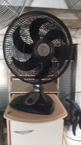 Ventiladore de parede várias marcar
