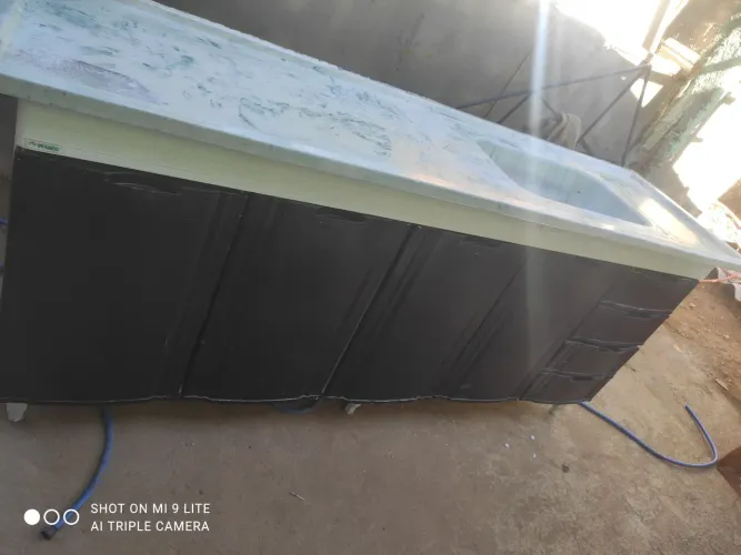 Pia com gabinete 2x60