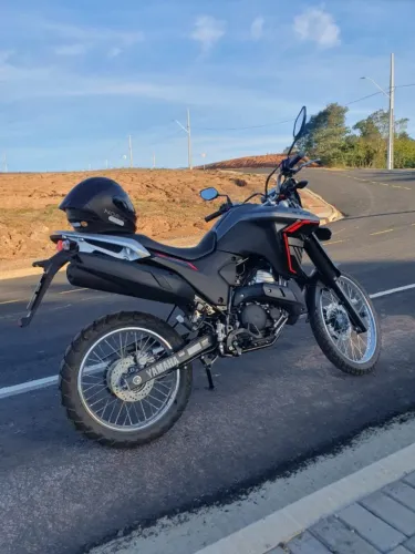 Yamaha XTZ 250 Lander 2025 connect