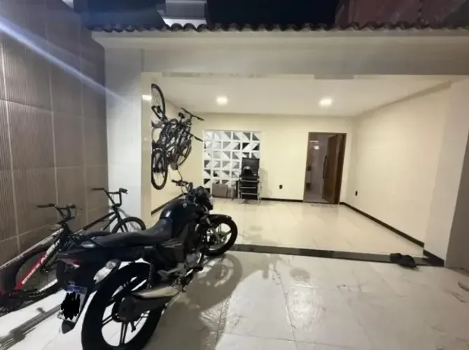 Casa á venda no Dinamérica por R$ 220.000