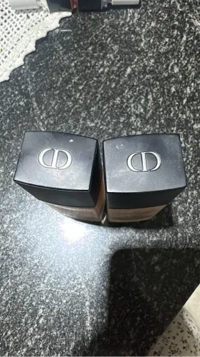 Base forever Dior cores 3wp e 3cr