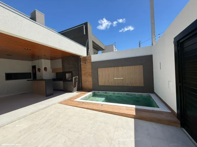 Casa para Venda em Guanambi, Ipanema, 3 dormitórios, 1 suíte, 2 banheiros, 3 vagas