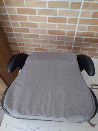 Assento infantil para carro