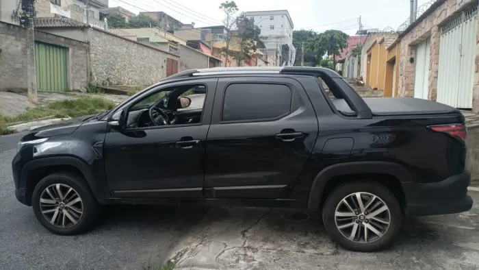 Fiat Strada Volcano 1.3 Flex 8V CD Aut. 2025