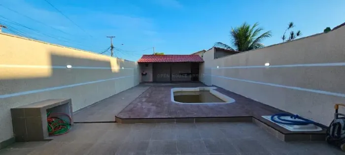 Casa 02 quartos a venda em Itaipuaçu, 260m²