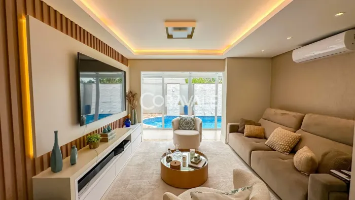 Casa com 3 quartos sendo 1 suíte master e 270m² no bairro Itoupava Norte em Blumenau/SC.
