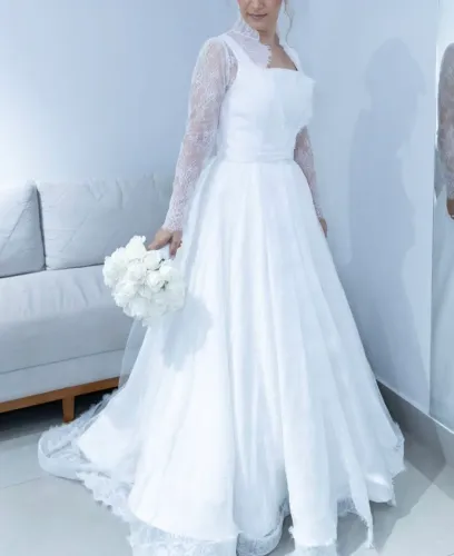 Vestido de noiva luxuoso