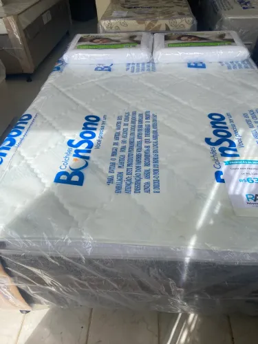 CAMA BOX CASAL 10cm DE ESPUMA