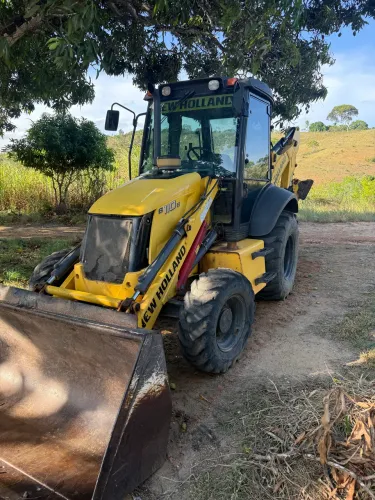 Retroescavadeira new holland b110