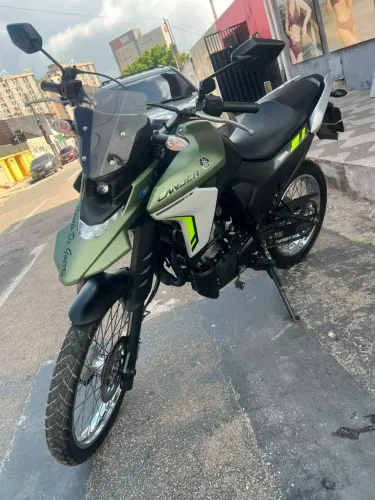 VENDO OU TROCO YAMAHA NOVA LANDER 250CC ANO 2025