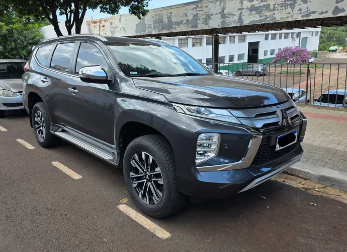 Mitsubishi Pajero Sport HPE 2.4 4X4 Diesel Aut. 2024