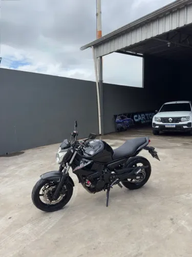 Yamaha XJ6 N 2015