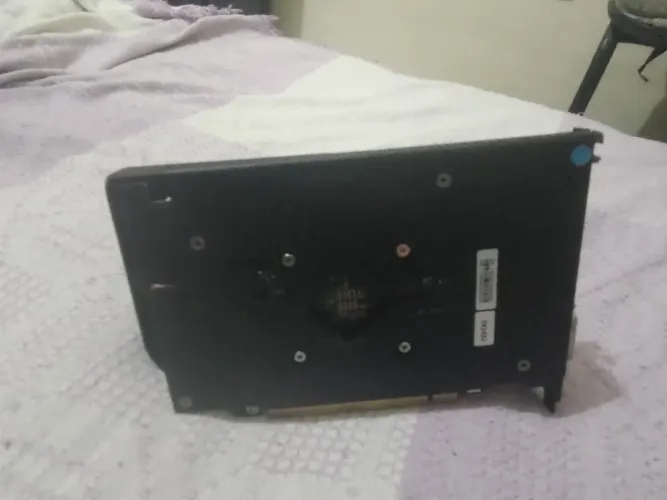 Pra sair hoje placa RX 550 4gigas DDR 5
