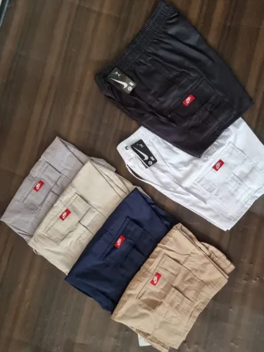 Bermudas Mauricinho de sarja 