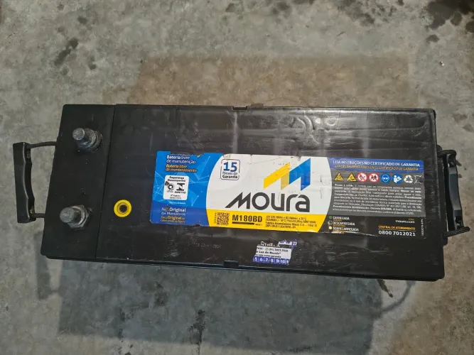 Bateria Recondicionada 180Ah para Caminhão - 3 meses de Garantia - Ótimo Estado