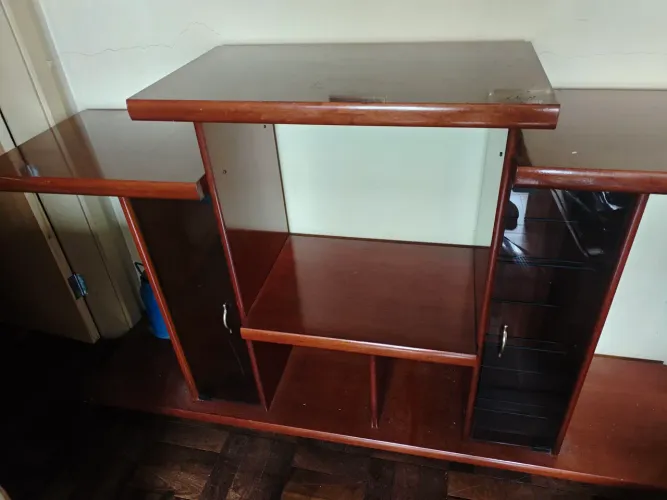 Rack maciço Rudinick
