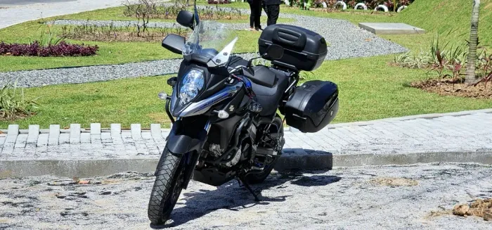 V-Strom 650 Adventure 2023 Cinza R$ 52.000,00