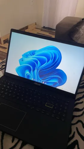 Notebook ASUS Vivobook Go 15