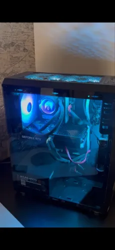 PC GAMER RODA TUDO